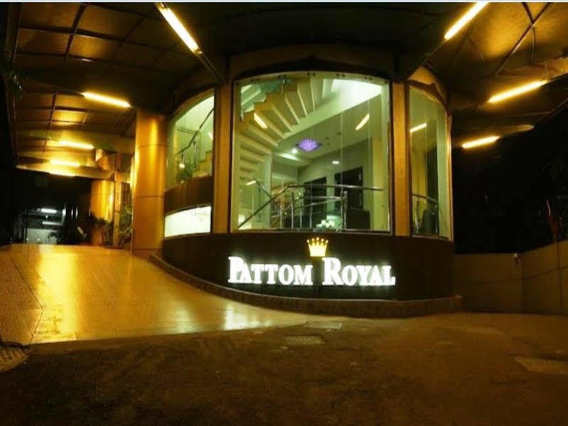 Pattom Royal Hotel Thiruvananthapuram Exteriér fotografie